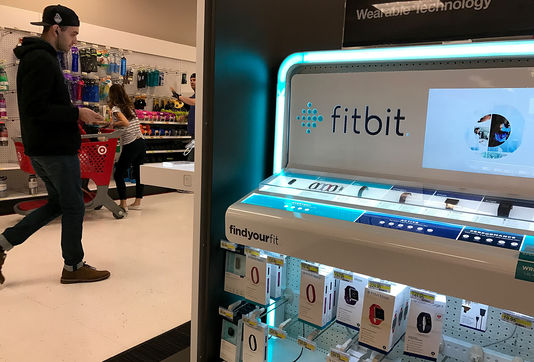 Fitbit, spécialiste des bracelets connectés, se met au régime